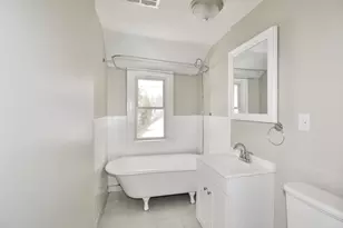 34 Castle St, Springfield, MA 01118 - Photo 29