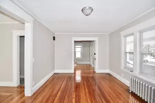 34 Castle St, Springfield, MA 01118 - Photo 15