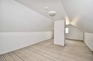 86 Cochran St, Chicopee, MA 01020 - Photo 17