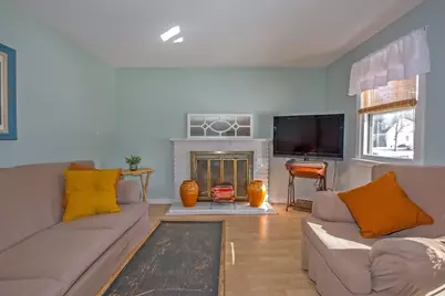 88 Senator St, Springfield, MA 01129 - Photo 11