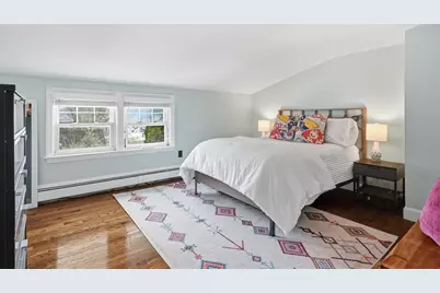 17 Vogel St, Boston, MA 02132 - Photo 25