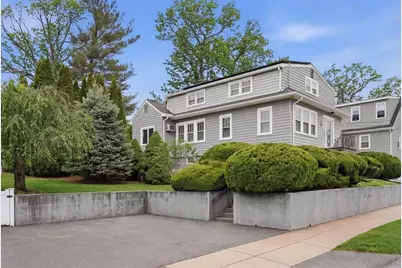 17 Vogel St, Boston, MA 02132 - Photo 37