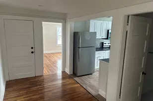 122 Park, Stoughton, MA 02072 - Photo 3