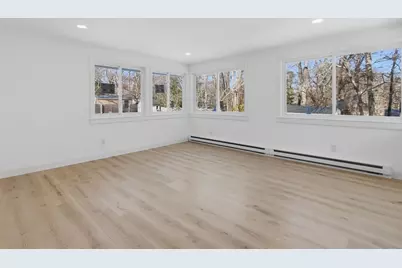 185 Wheeler Rd, Mashpee, MA 02649 - Photo 9