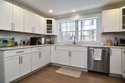 555 Old Harvard Rd, Boxborough, MA 01719 - Photo 11