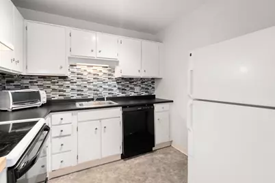 147 Milk St #18, Westborough, MA 01581 - Photo 5