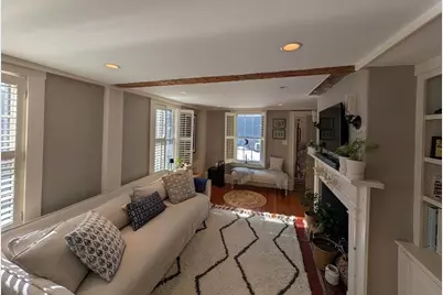 15 Washington St, Marblehead, MA 01945 - Photo 5