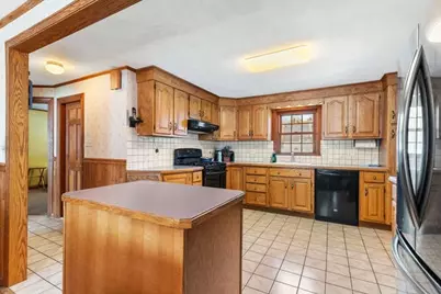 43 W Sigourney St, Lynn, MA 01905 - Photo 15