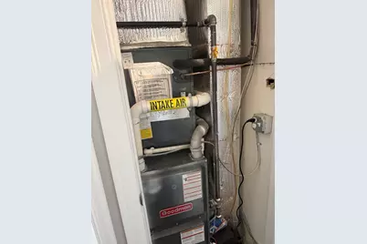 21 Mt Vernon Street #2, Boston, MA 02125 - Photo 23