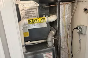 21 Mt Vernon St, Boston, MA 02125 - Photo 23