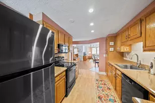 469-471 Washington St, Braintree, MA 02184 - Photo 5