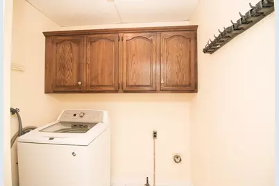 158 Concord St, Lowell, MA 01852 - Photo 11