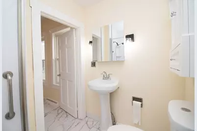 158 Concord St, Lowell, MA 01852 - Photo 9