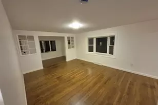 5 Lakeview Ave, Peabody, MA 01960 - Photo 9