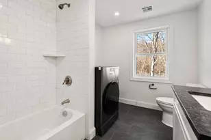 99 Main St, Upton, MA 01568 - Photo 17