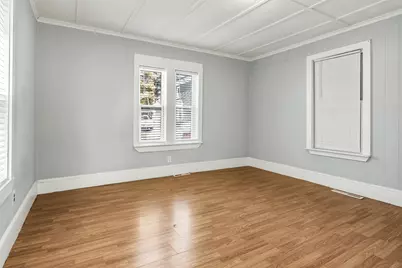 18 Pentucket St, Haverhill, MA 01830 - Photo 5