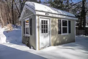 94 Boxford St, North Andover, MA 01845 - Photo 11