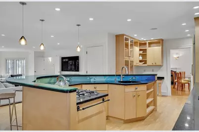 66 Mason Terrace, Brookline, MA 02446 - Photo 7