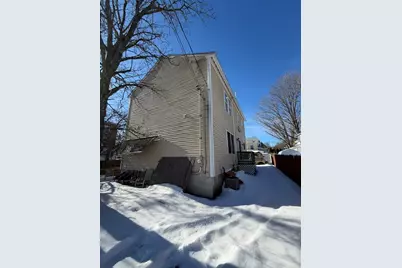 18 Clinton St, Lynn, MA 01902 - Photo 3