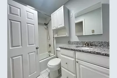 54 Fountain Ln #5, Weymouth, MA 02190 - Photo 5