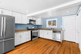 192 E Spring St, Avon, MA 02322 - Photo 3