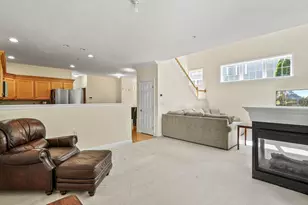 508 Linwood Ct, Clinton, MA 01510 - Photo 5