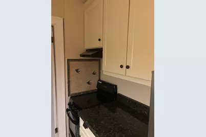 100 Charles St #1, Boston, MA 02114 - Photo 9