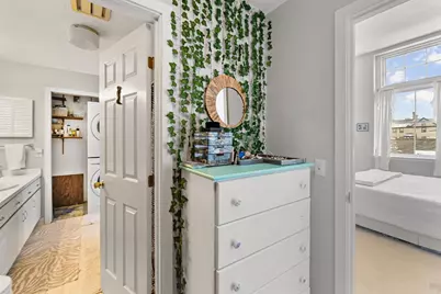 51 Pettee St #31, Newton, MA 02464 - Photo 11