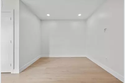 301 Border Street #603, Boston, MA 02128 - Photo 7