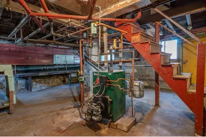 34 Summer St, Saugus, MA 01906 - Photo 31