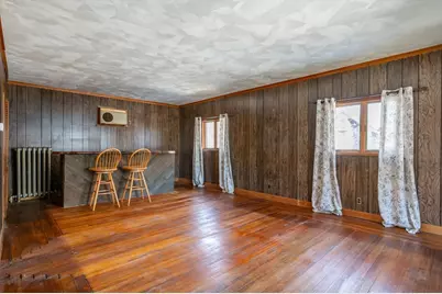 34 Summer St, Saugus, MA 01906 - Photo 9