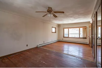 34 Summer St, Saugus, MA 01906 - Photo 23