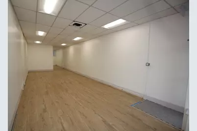 1737A Centre St, Boston, MA 02132 - Photo 5