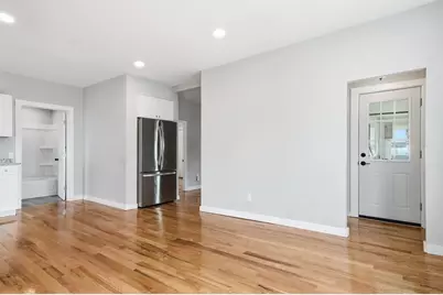 116 Coburn #116, Lowell, MA 01850 - Photo 5