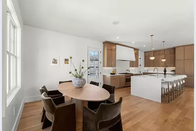 23 Harvard Cir, Needham, MA 02494 - Photo 11