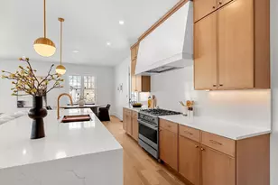 23 Harvard Cir, Needham, MA 02494 - Photo 7