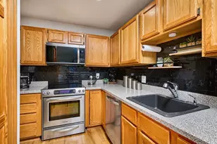 61 Abbey Memorial Dr, Chicopee, MA 01020 - Photo 5