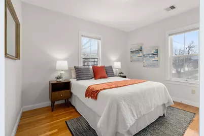 132 Warren St #B, Arlington, MA 02474 - Photo 11