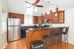 845 Plymouth St, Bridgewater, MA 02324 - Photo 5