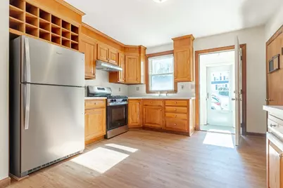 39 Frairy St #B, Medfield, MA 02052 - Photo 7