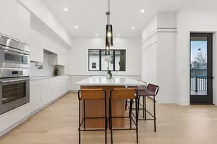 156 Langley Rd, Newton, MA 02459 - Photo 3