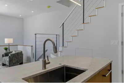 6 Valentine St #6, Cambridge, MA 02139 - Photo 15