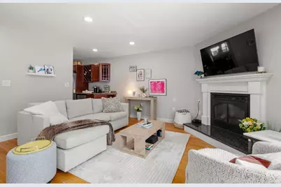 21 Oak Leaf Way #21, Peabody, MA 01960 - Photo 3