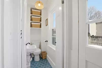 6 Atkinson St, Newburyport, MA 01950 - Photo 9