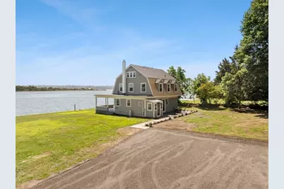 1366 Gardners Neck Rd, Swansea, MA 02777 - Photo 27