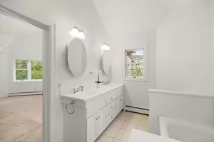 21 Pine St, Manchester by the Sea, MA 01944 - Photo 17