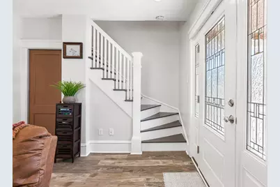 87 Shore Ave, Swansea, MA 02777 - Photo 9