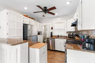 87 Shore Ave, Swansea, MA 02777 - Photo 17