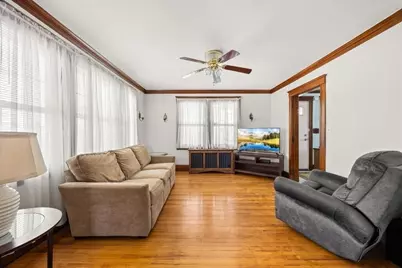 35 Standard St, Boston, MA 02126 - Photo 5