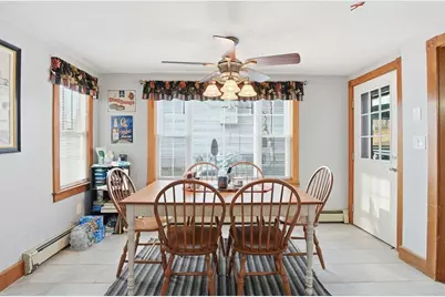 25 Upton Street, Millbury, MA 01527 - Photo 13